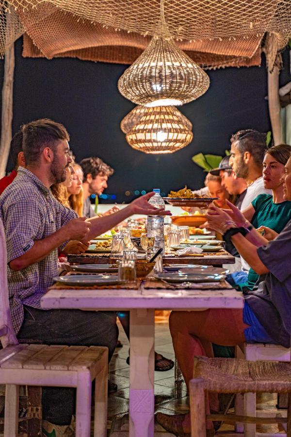 Amayour Surf Hostel Taghazout Zewnętrze zdjęcie